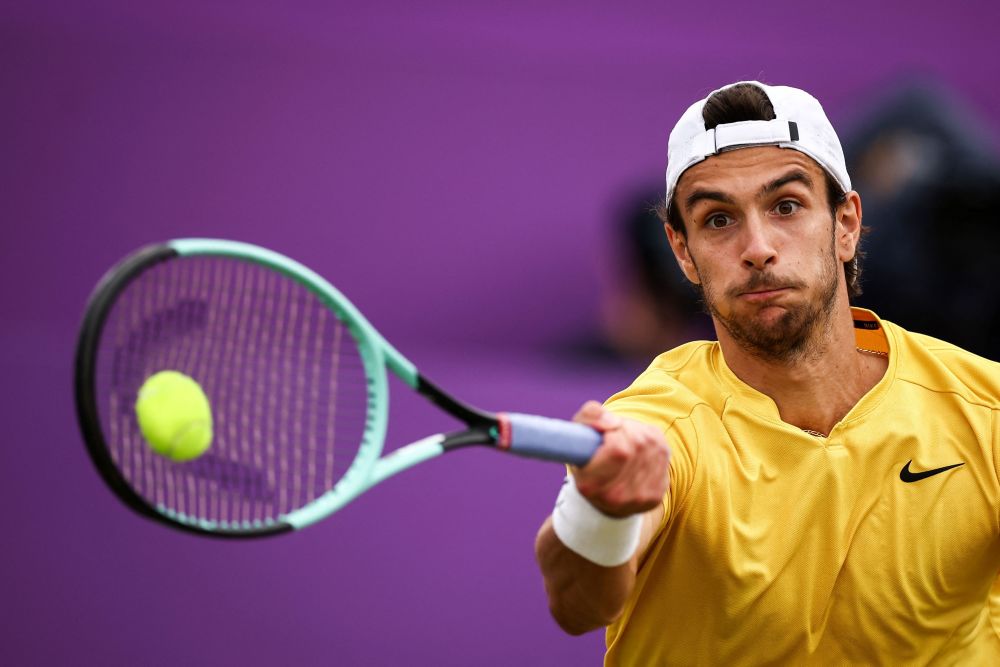 凭借出色的 凭借出色的